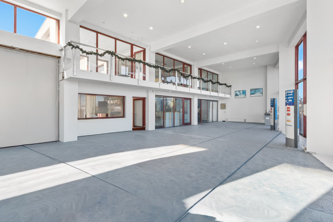 Spațiu comercial – Showroom & Birouri – Calea Feldioarei - DN13