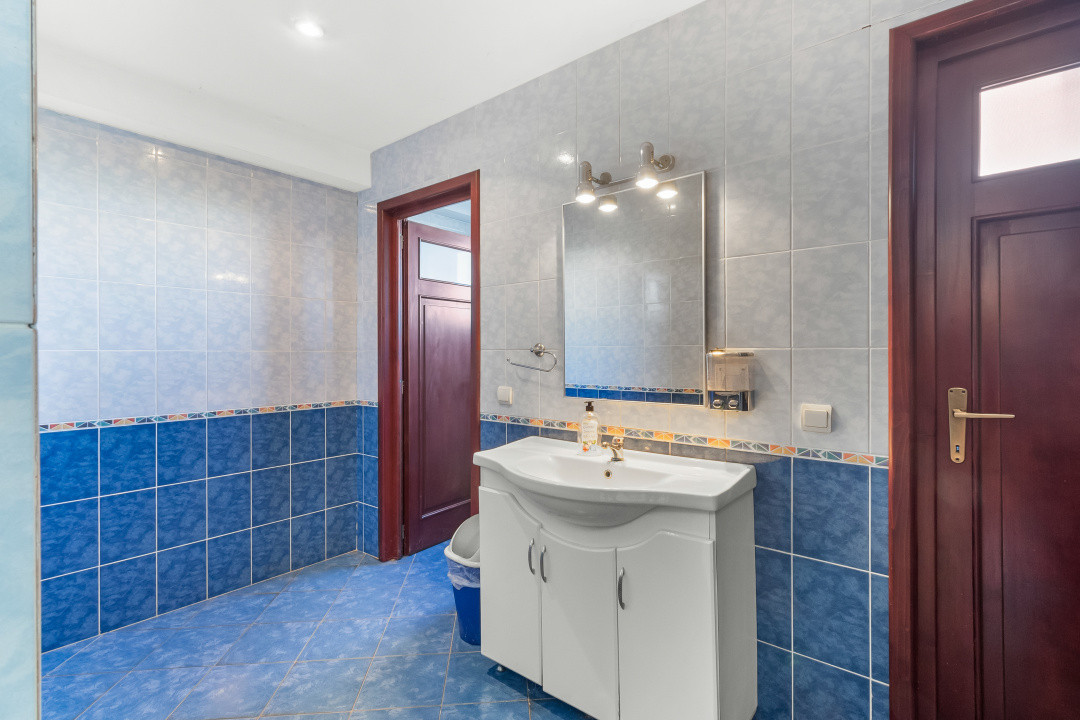 Spațiu comercial – Showroom & Birouri – Calea Feldioarei - DN13