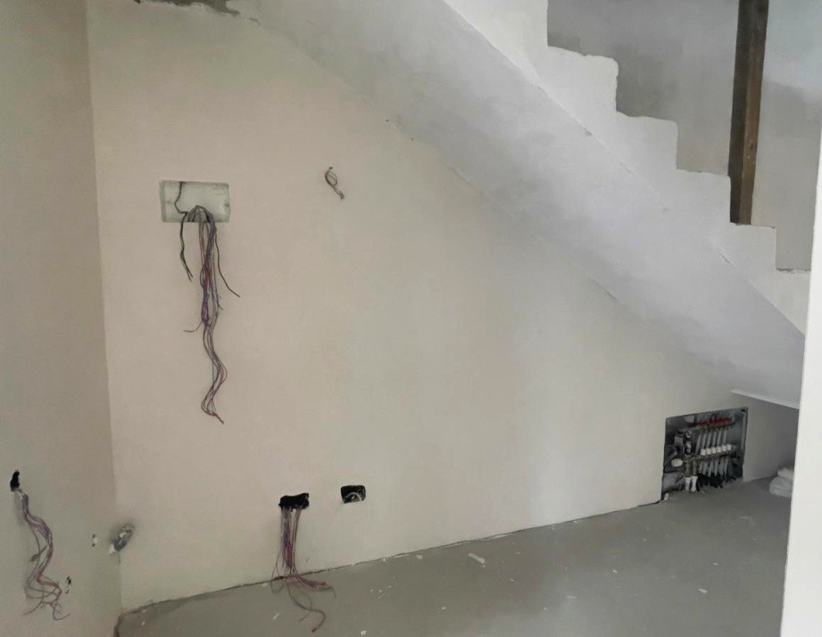 Casa tip duplex, Carcea, toate utilitatile la alb