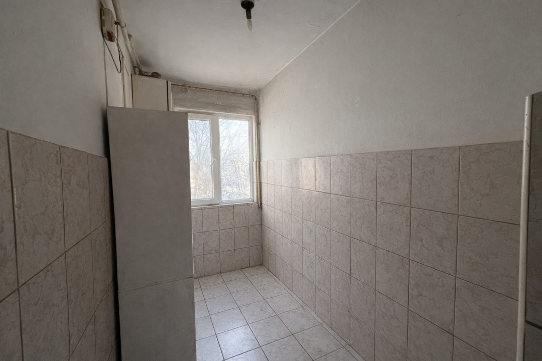 Apartamentcu 3 camere,  et 2, zona Piata Voievozi, Alexandru cel Bun!