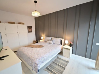 Apartament modern cu 2 dormitoare, balcon și parcare 