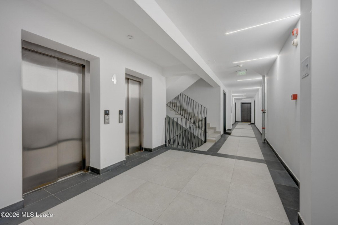 Apartament 2 camere cu vedere la lac in GranVia LakeView