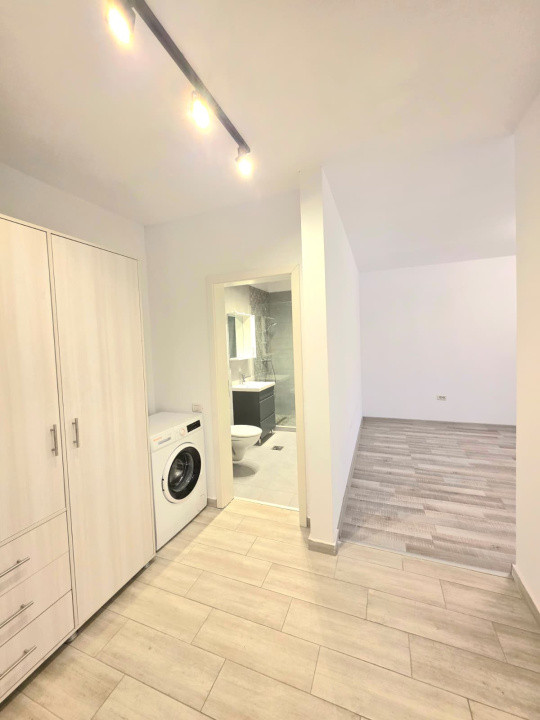  Garsoniera de inchiriat + loc de parcare 