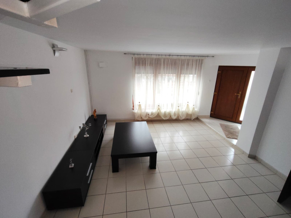 Casa de inchiriat in Strand Sibiu