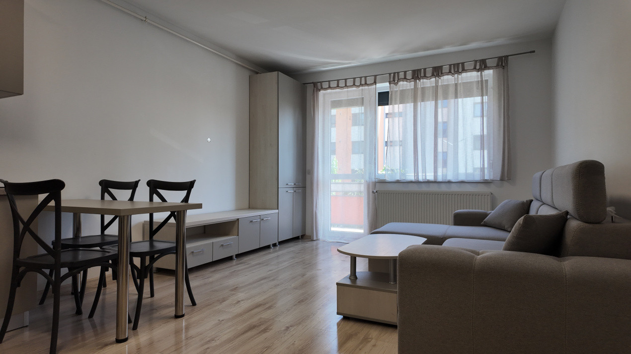 Studio modern și complet mobilat, în zona Tractorul
