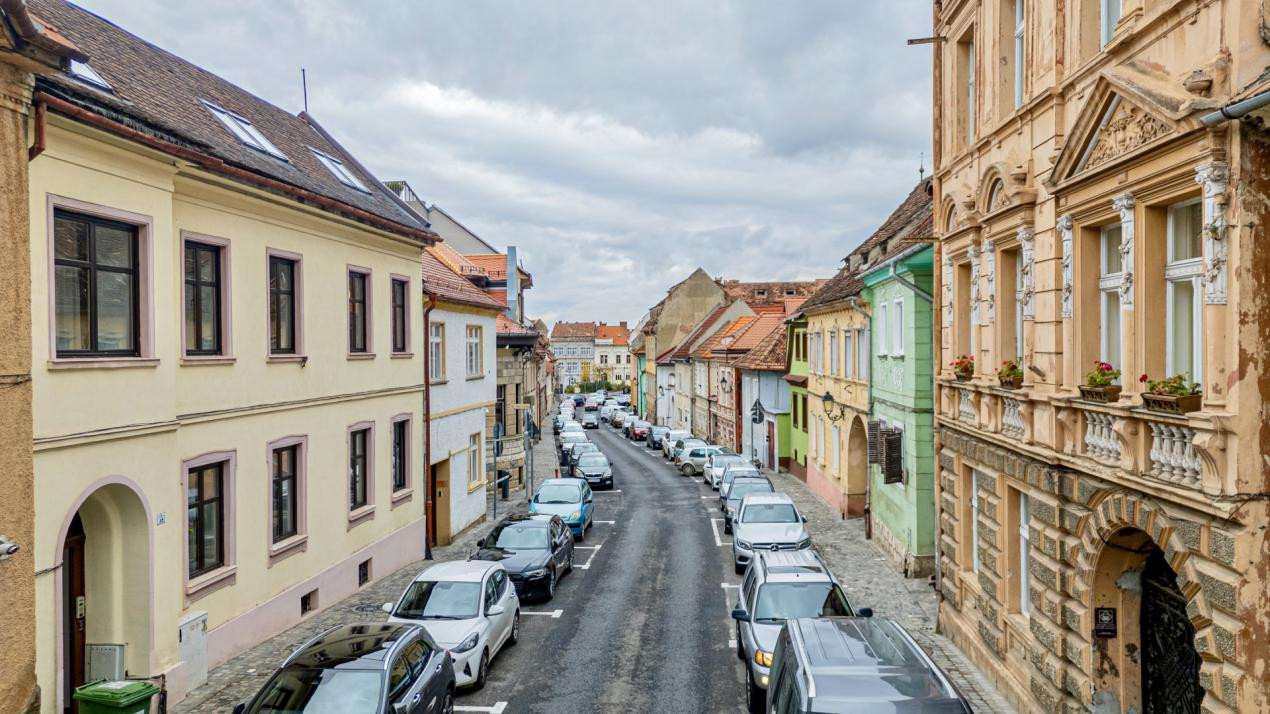 Apartament de poveste în inima Brașovului – 2 camere, 90 mp utili, Ultracentral