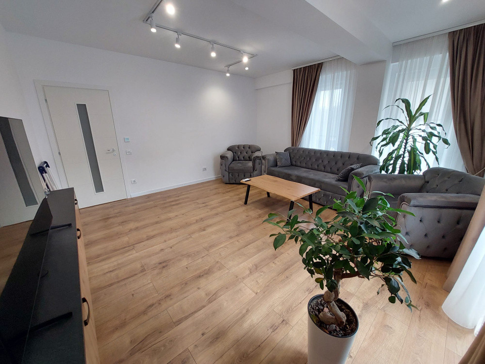 Super ocazie! 3 camere, disponibil imediat