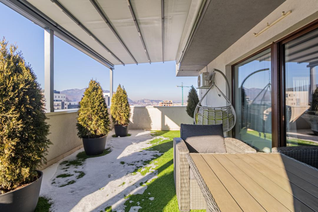 Penthouse în Cartierul Noua