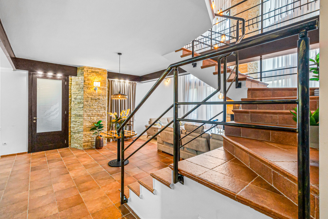 Vilă de lux în Bran | SPA complet, sală cinema, râu privat, lângă Castel