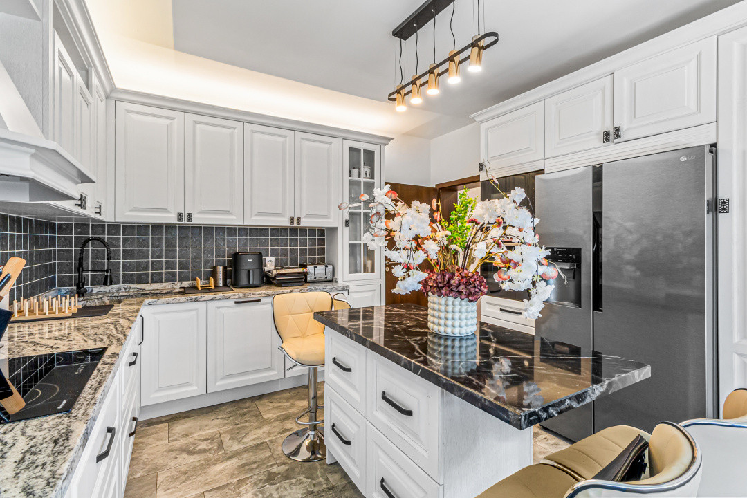 Vilă de lux în Bran | SPA complet, sală cinema, râu privat, lângă Castel