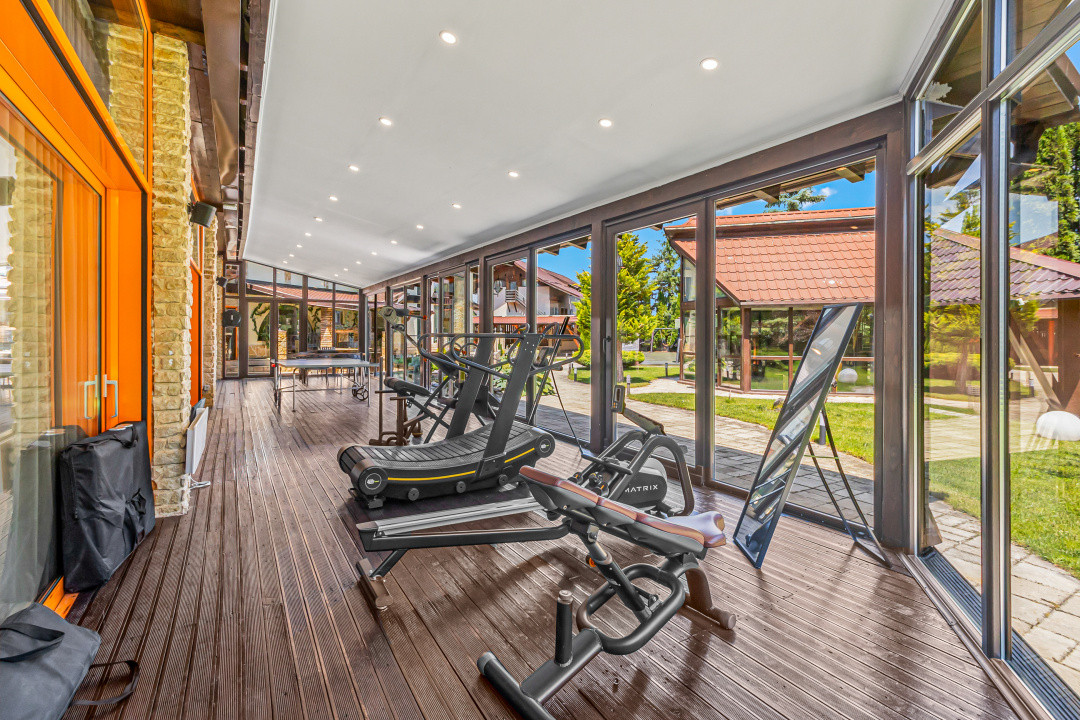 Vilă de lux în Bran | SPA complet, sală cinema, râu privat, lângă Castel