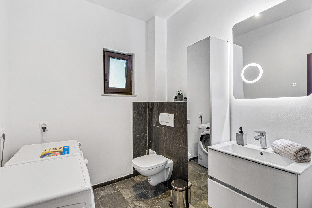 Vilă de lux în Bran | SPA complet, sală cinema, râu privat, lângă Castel