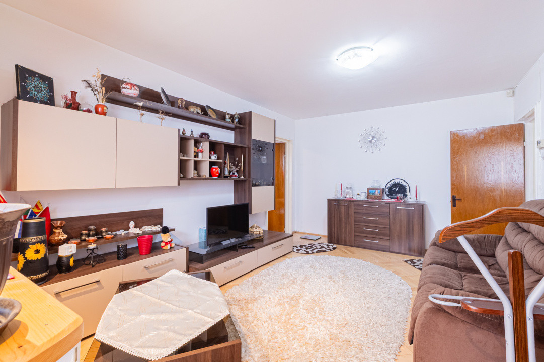 Apartament cu 3 Camere I Zona atractiva - Astra, Brasov