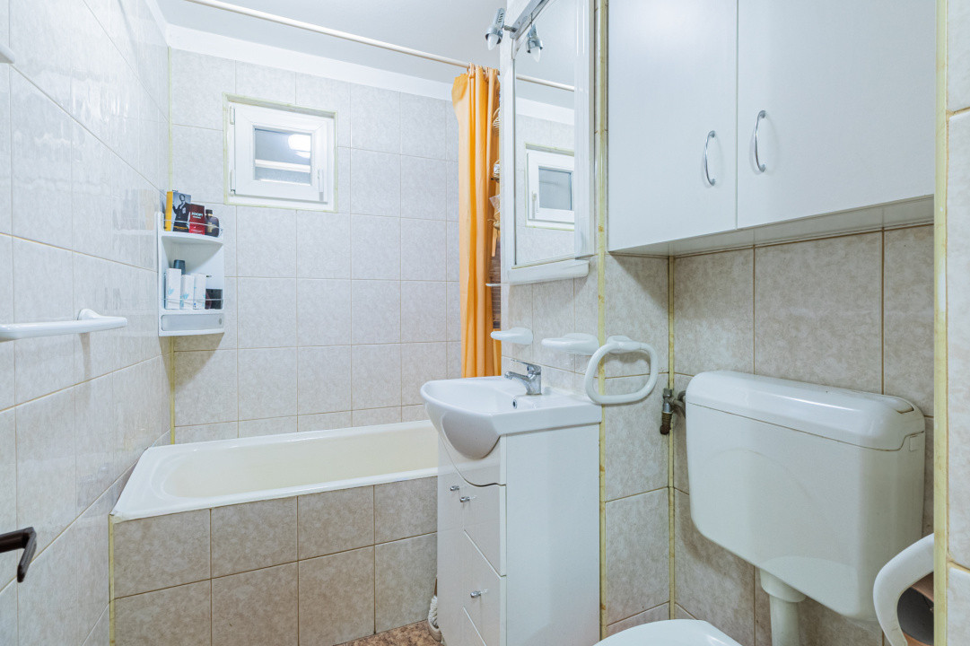 Apartament cu 3 Camere I Zona atractiva - Astra, Brasov