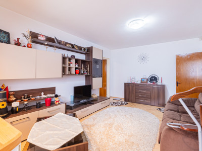 Apartament cu 3 Camere I Zona atractiva - Astra, Brasov
