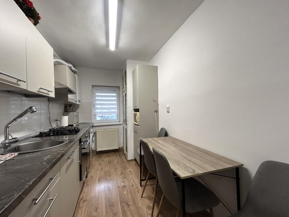 Apartament 3 camere - spațios la parter, ideal locuință sau investiție 