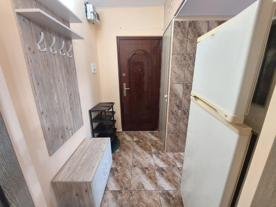 Oportunitate închiriere! Apartament 2 camere semidecomandat