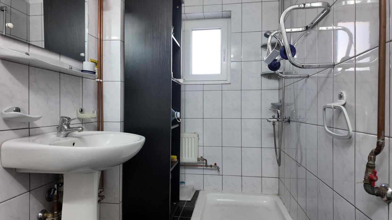 Închiriere spațiu pretabil pentru birouri și cabinete, cartierul Florilor