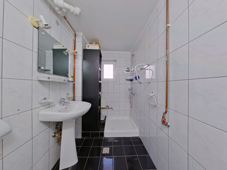 Închiriere spațiu pretabil pentru birouri și cabinete, cartierul Florilor