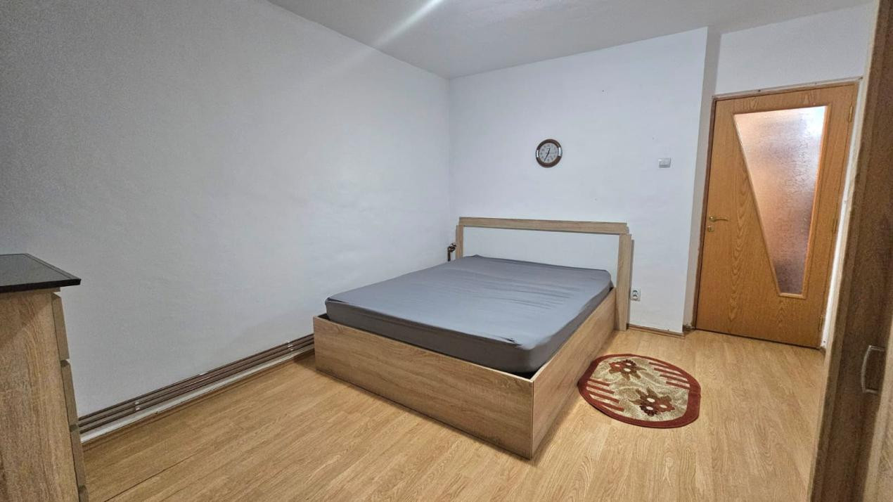 Garsoniera decomandata I Parcare I Etaj 3/ 4 - Zona Coresi