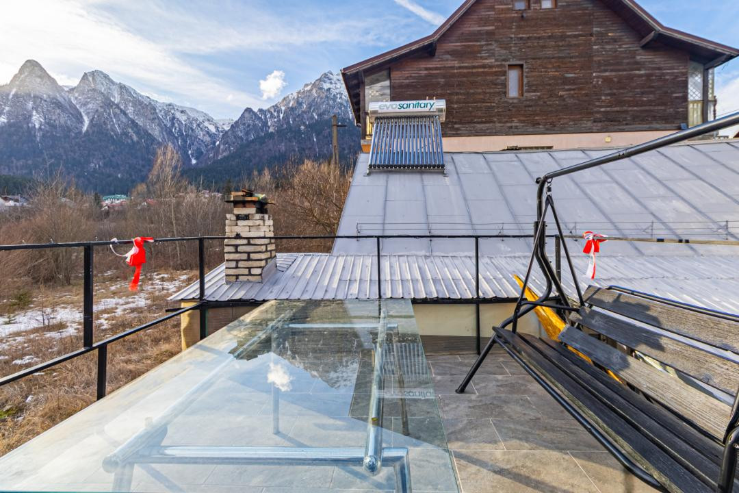 Casă individuală, vedere către Bucegi, la 300 m de Centru, Gară sau Cantacuzino