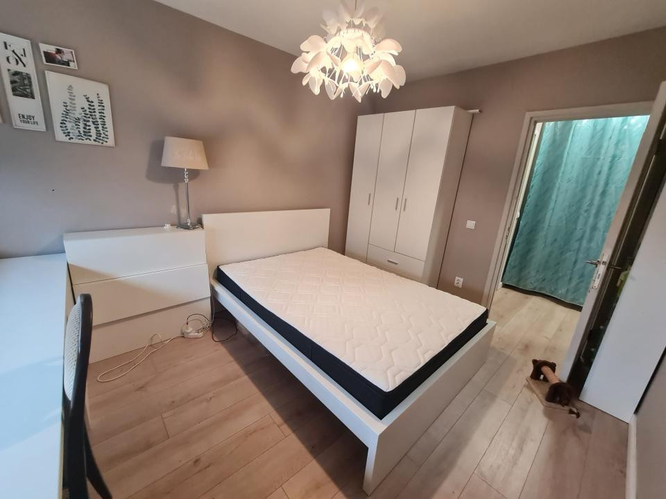 Apartament cu 2 camere decomandate in Podu Ros,  vizavi de Palas, COMISION ZERO!