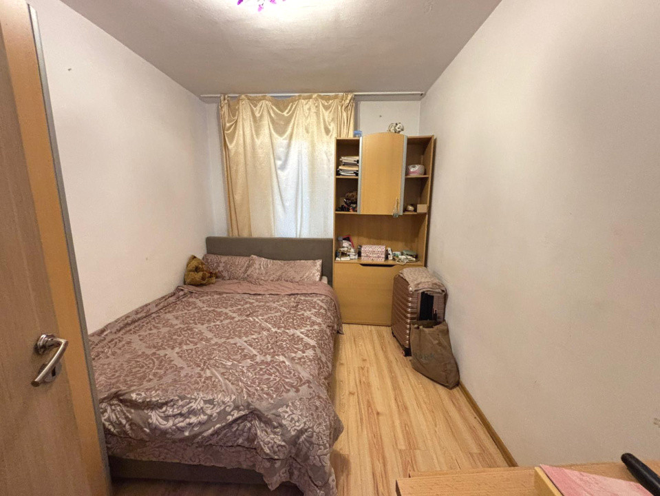 Apartamet 3 Camere - Mobilat/Utilat - Craiovita Noua