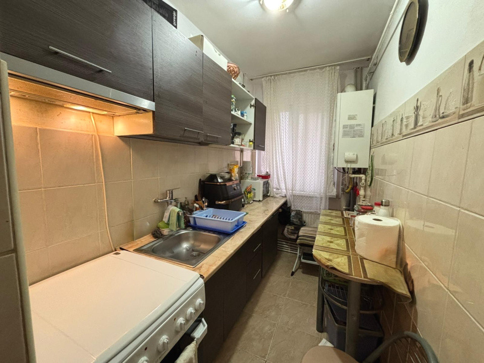 Apartamet 3 Camere - Mobilat/Utilat - Craiovita Noua