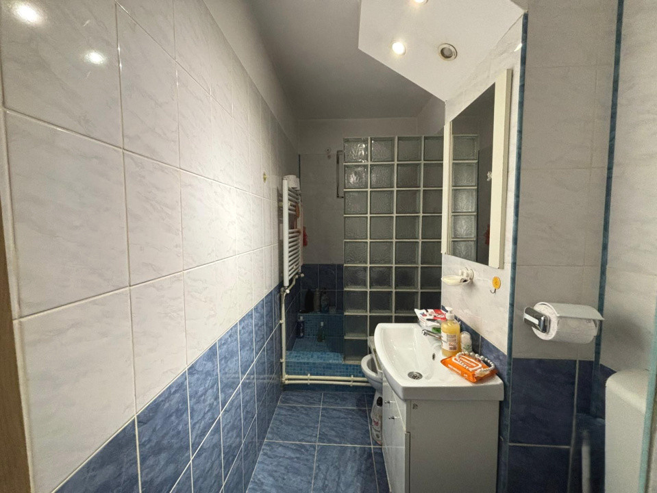 Apartamet 3 Camere - Mobilat/Utilat - Craiovita Noua