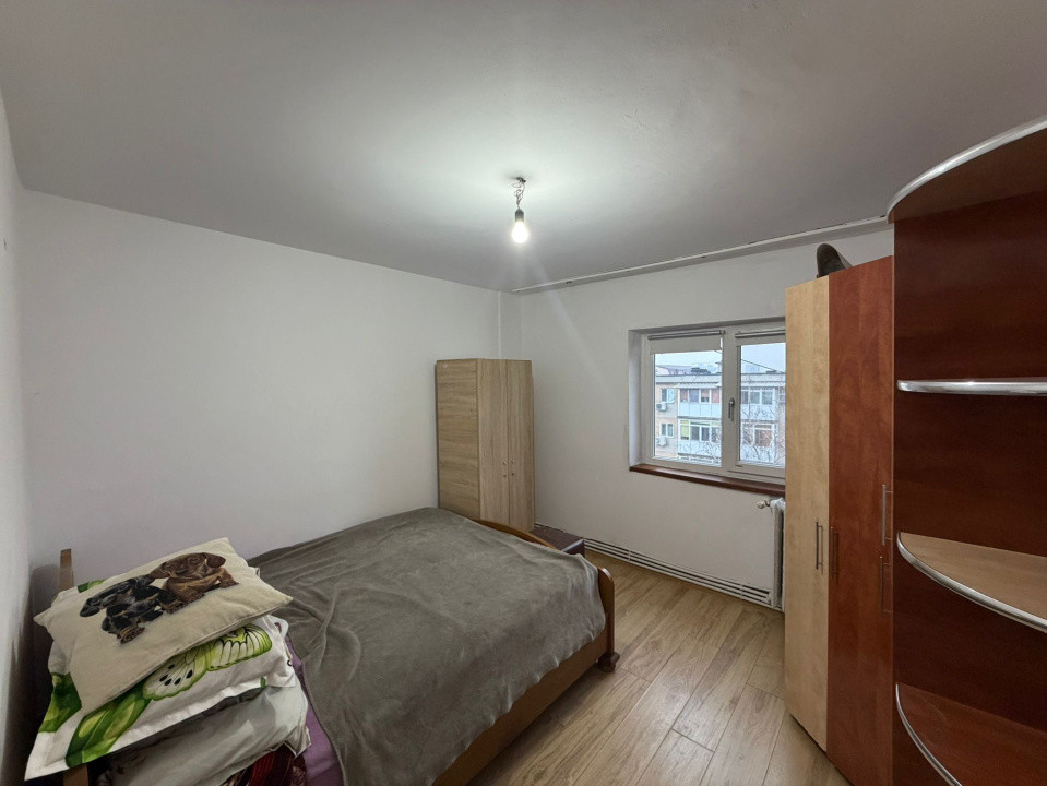 Apartament Decomandat - 2 Camere - Rovine