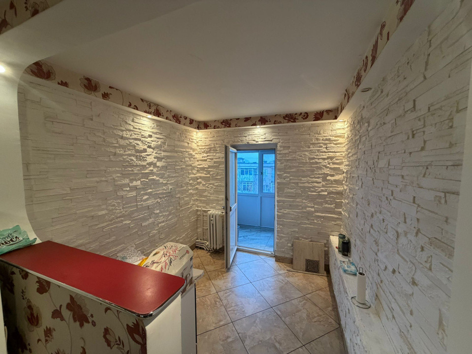 Apartament Decomandat - 2 Camere - Rovine