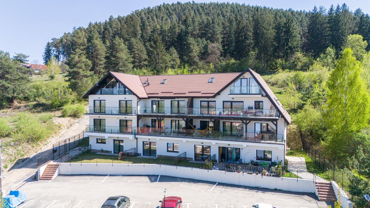 Apartament cu 2 camere  – liniștea de la înălțime, cu vedere panoramică