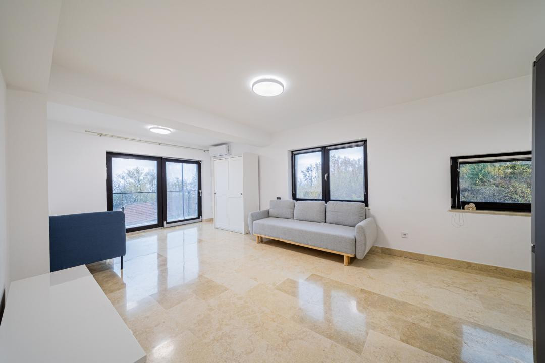Apartament cu 2 camere  – liniștea de la înălțime, cu vedere panoramică