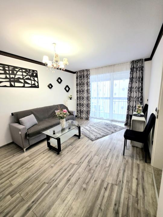 Închiriere 2 camere lângă Mall Coresi 