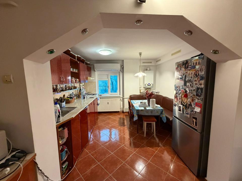 Apartament 3 Camere-Decomandat-Brazda -Zona Randez-Vous