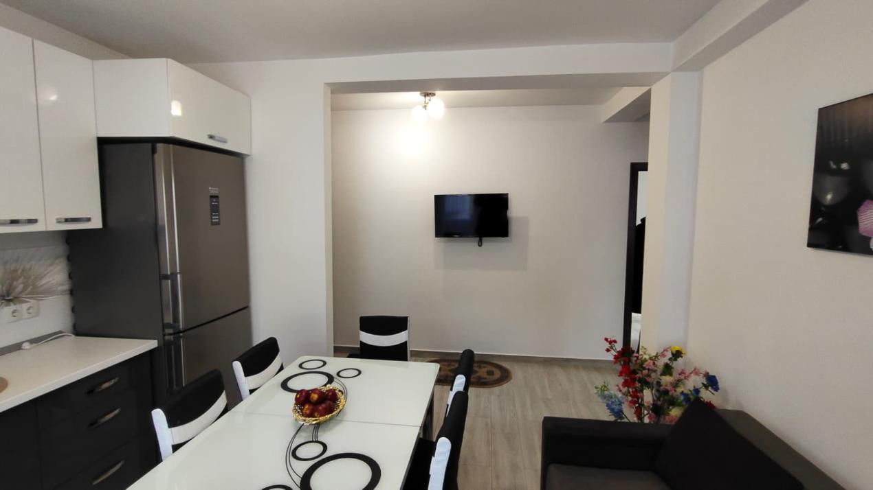 Apartament de închiriat – Cartierul Arhitecților | 3 camere | etaj 2 | parcare 