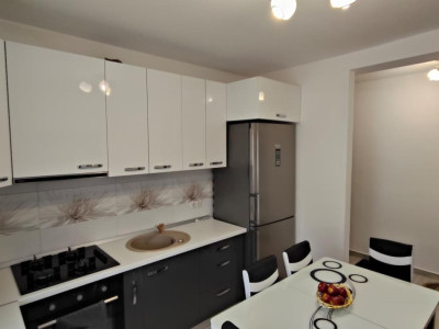 Apartament de închiriat – Cartierul Arhitecților | 3 camere | etaj 2 | parcare 