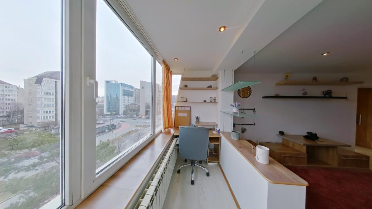 Apartament 2 camere, suprafata generoasa - Centrul Civic