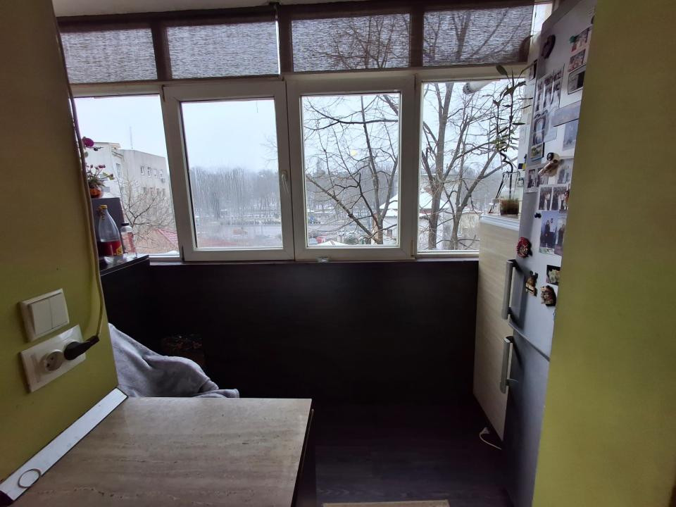 3 Camere, Spațios, Decomandat – 1 Mai