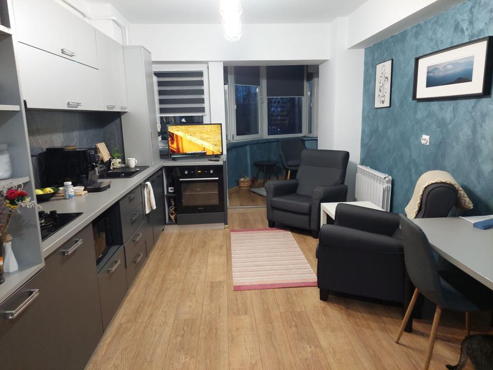 Apartament spațios, 2 camere decomandat, Promenada-Mall