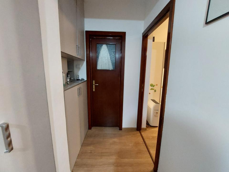 Apartament spațios, 2 camere decomandat, Promenada-Mall