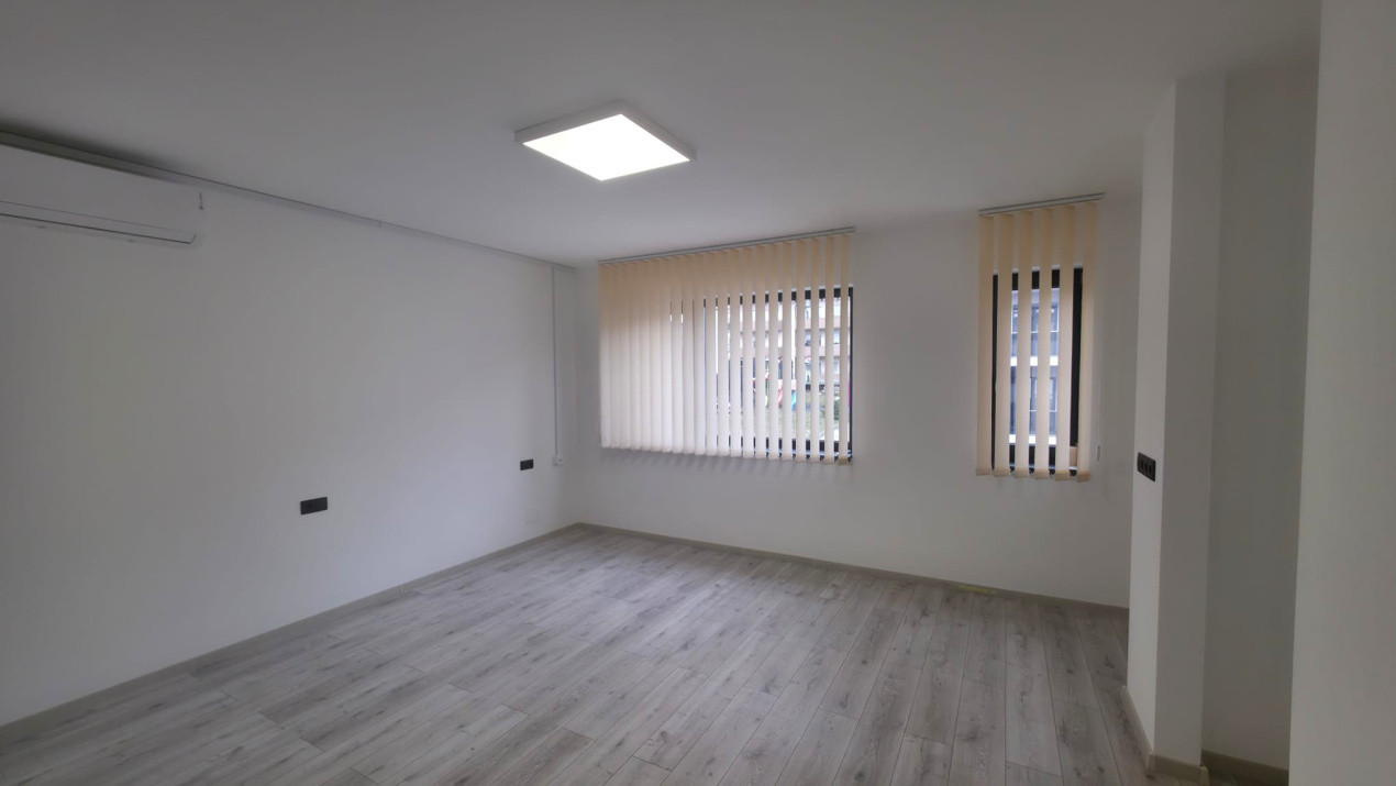 Spatiu Premium în Duplex pentru birou: 6 Camere, Infrastructură IT, Parcare