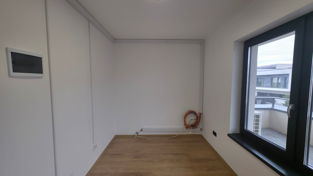 Spatiu Premium în Duplex pentru birou: 6 Camere, Infrastructură IT, Parcare