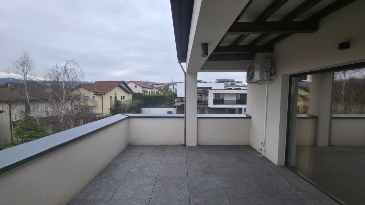 Spatiu Premium în Duplex pentru birou: 6 Camere, Infrastructură IT, Parcare