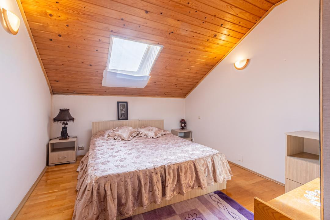 Casă de vânzare în Brașov, zona Tractorul- Comision 0%