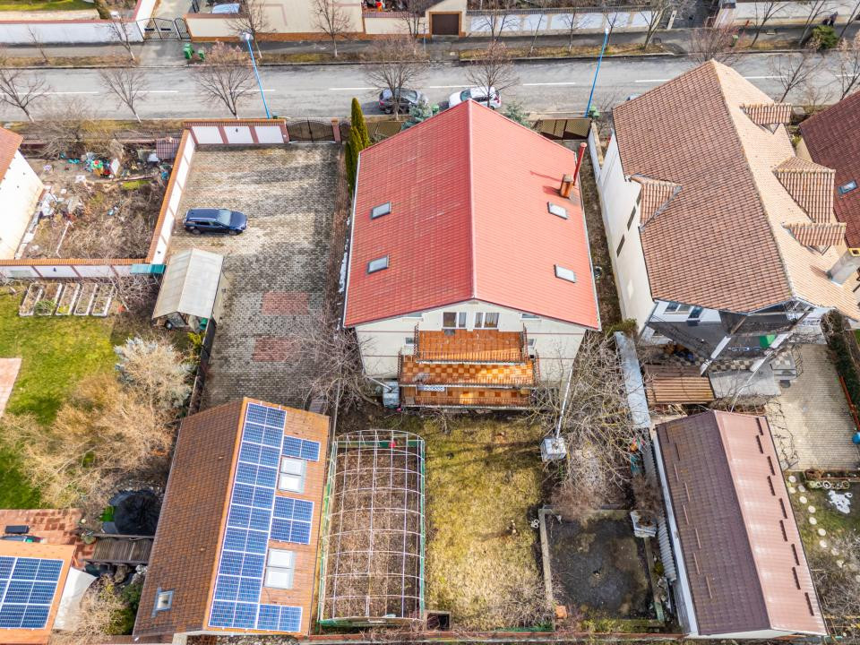 Casă de vânzare în Brașov, zona Tractorul- Comision 0%