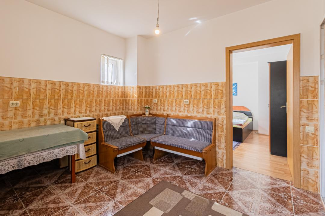 Casă de vânzare în Brașov, zona Tractorul- Comision 0%