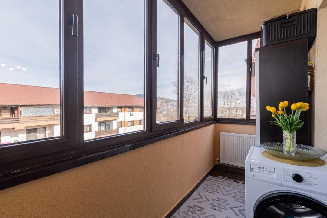 Apartament 3 camere + loc de parcare