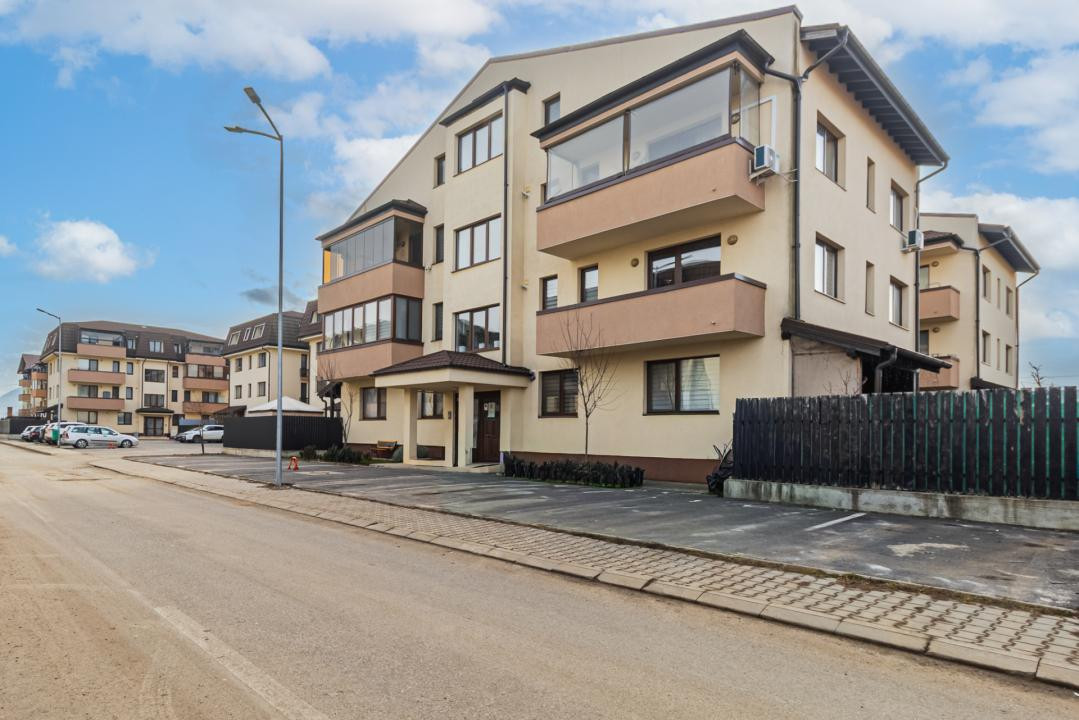 Apartament 3 camere, 74 mp utili, terasă, Sanpetru, Comision 0%
