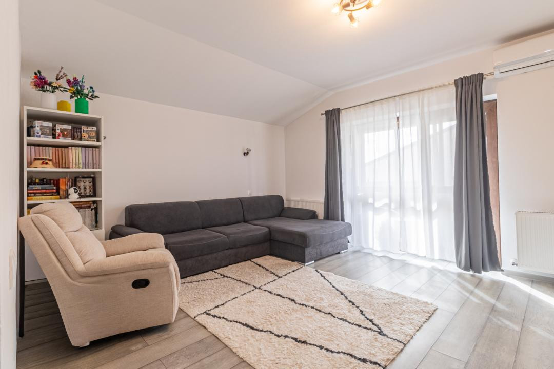 Apartament 3 camere, 74 mp utili, terasă, Sanpetru, Comision 0%